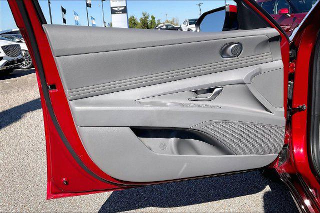 Used 2024 Hyundai Elantra SEL For Sale in Millington, TN