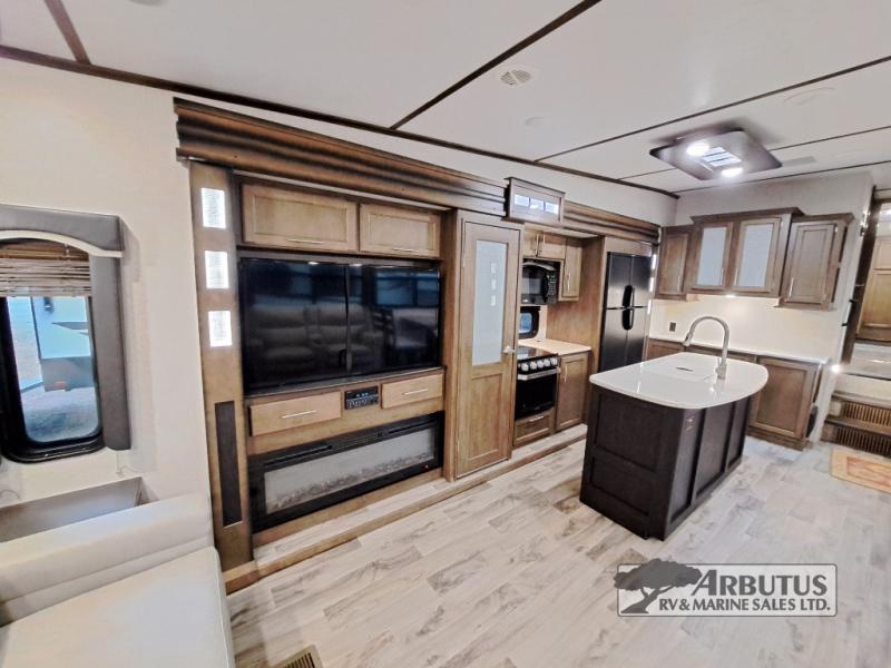 2019 Keystone RV Cougar 315RLS FIFTH WHEEL