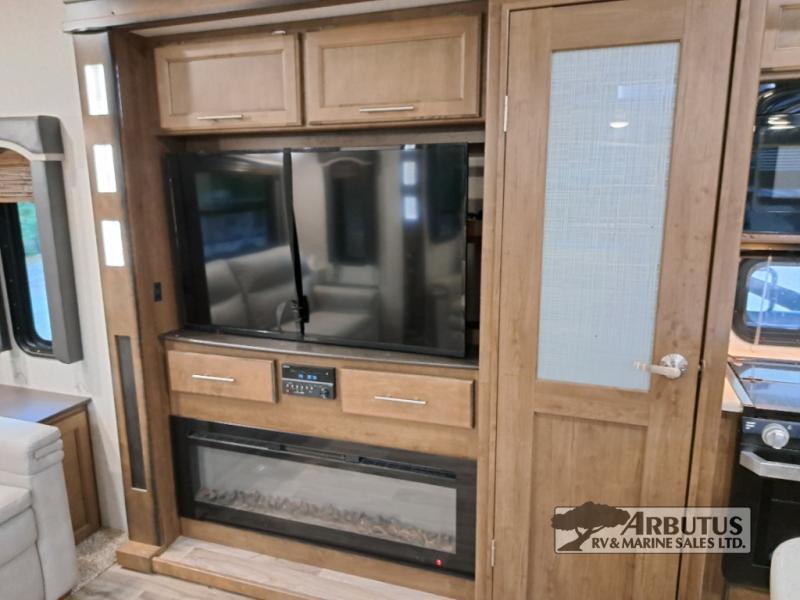 2019 Keystone RV Cougar 315RLS FIFTH WHEEL