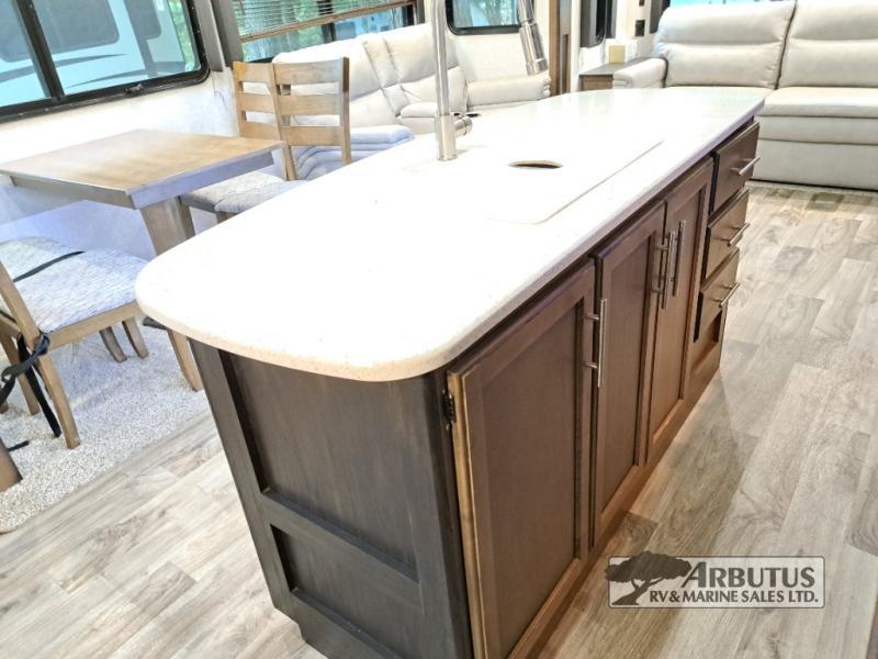 2019 Keystone RV Cougar 315RLS FIFTH WHEEL