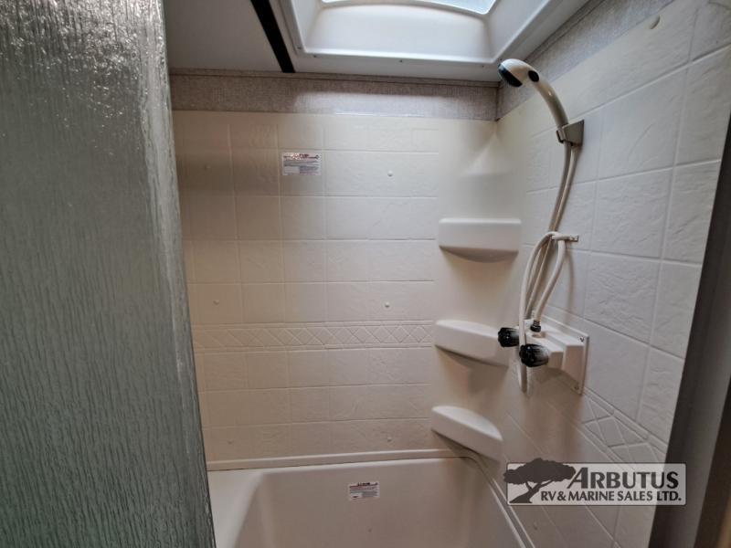 2019 Keystone RV Cougar 315RLS FIFTH WHEEL