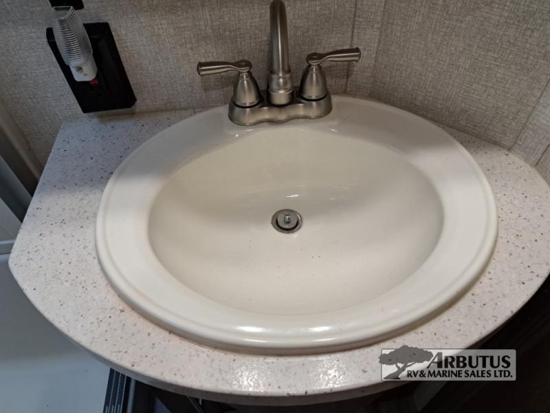 2019 Keystone RV Cougar 315RLS FIFTH WHEEL