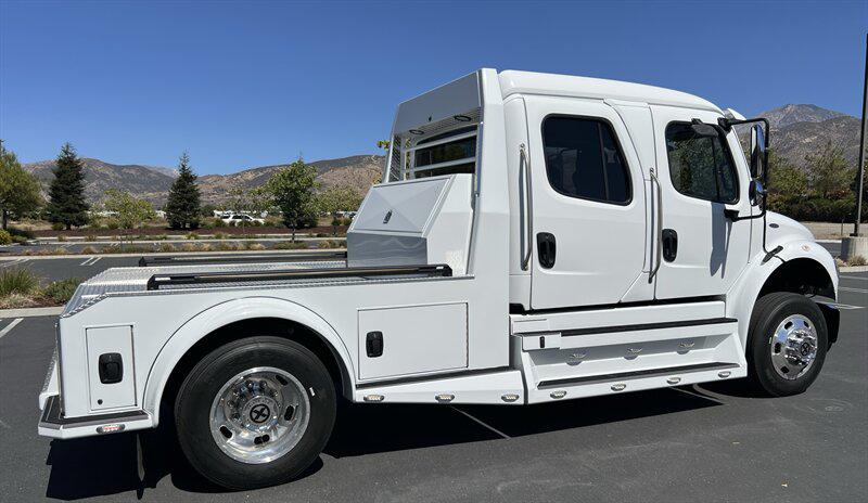 2022 Freightliner M2 SPORTCHASSIS