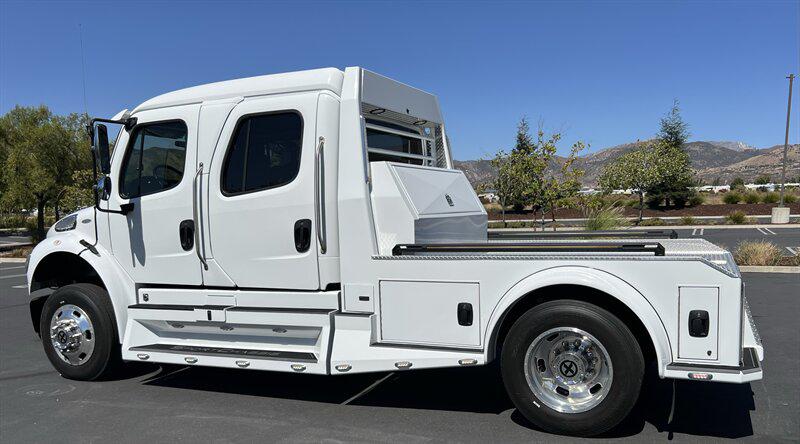 2022 Freightliner M2 SPORTCHASSIS