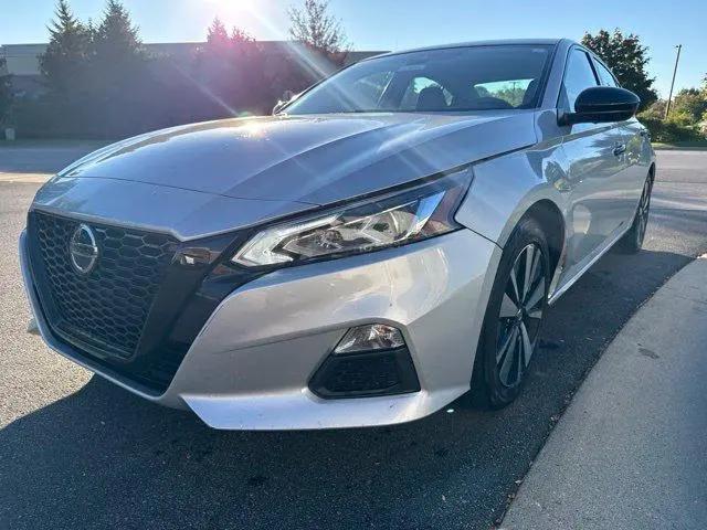 2022 Nissan Altima SV FWD for sale in Dexter, MI