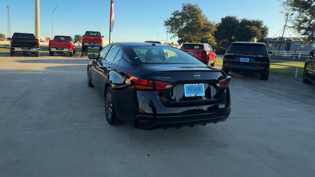 2025 Nissan Altima SV - Photo 7