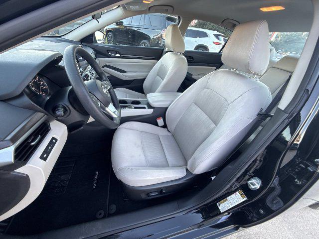 2025 Nissan Altima SV - Photo 20