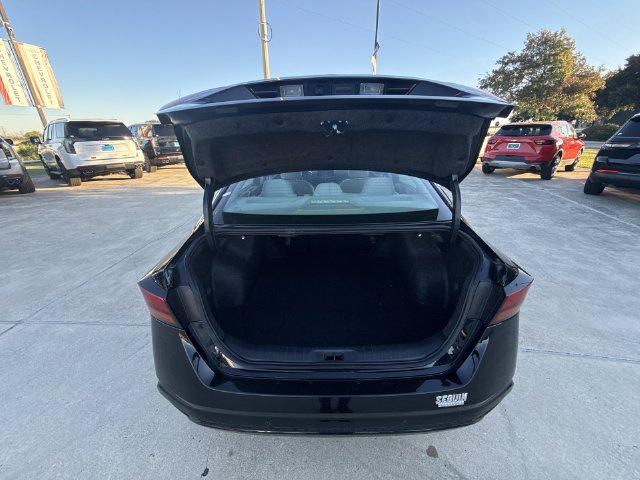 2025 Nissan Altima SV - Photo 27