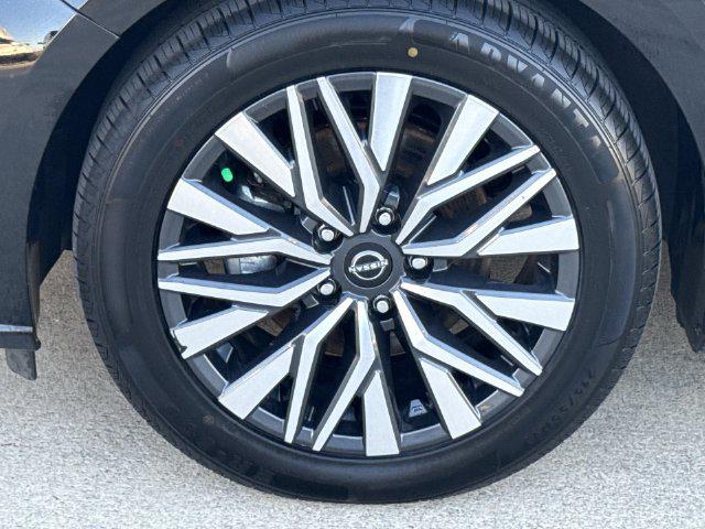 2025 Nissan Altima SV - Photo 34