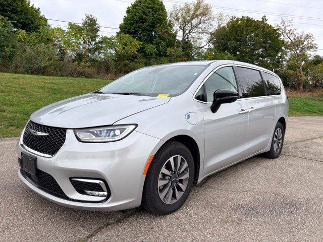 2024 Chrysler Pacifica Hybrid Select for sale in Ypsilanti, MI