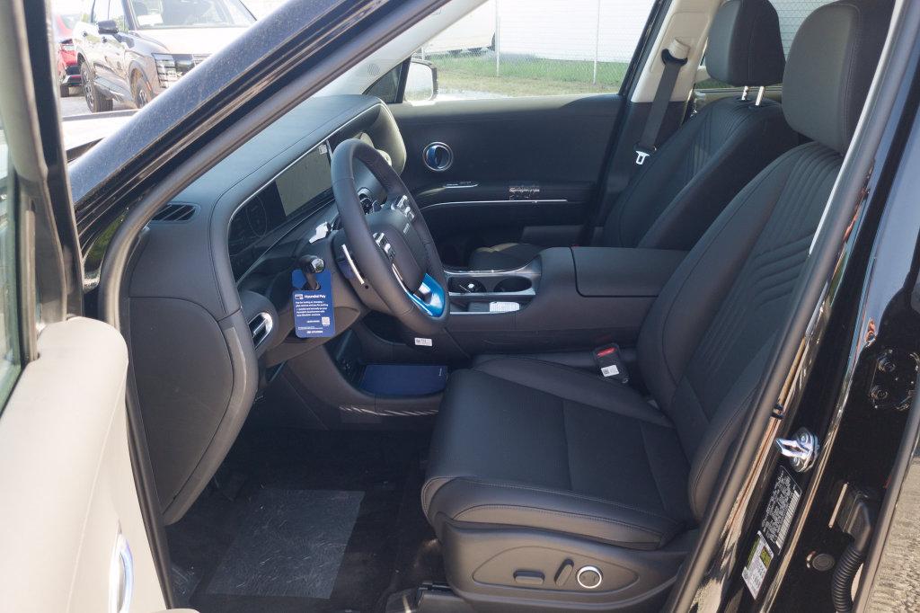 New 2027 Abyss Black Pearl HYUNDAI SEL FWD image 14