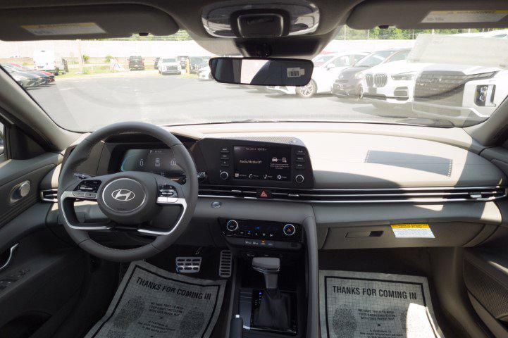New 2026 White HYUNDAI SEL Sport Plus image 19