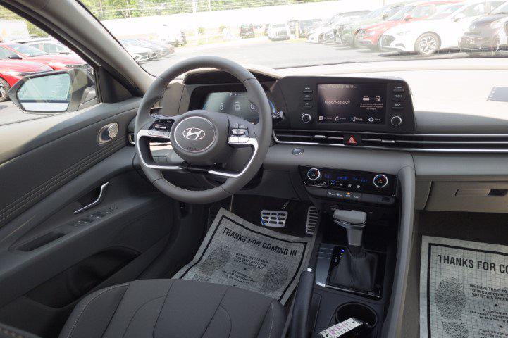 New 2026 White HYUNDAI SEL Sport Plus image 20