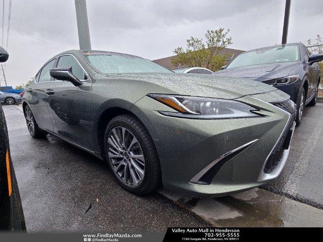 2023 Lexus ES