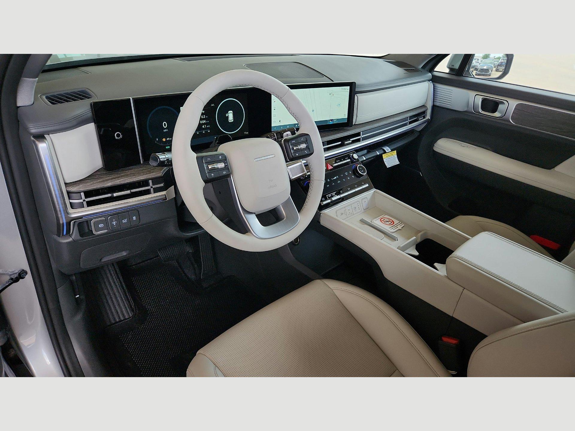 2025 Hyundai Santa Fe Limited - Photo 9