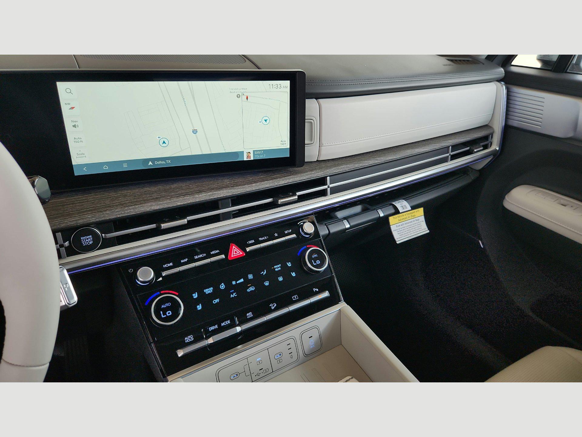 2025 Hyundai Santa Fe Limited - Photo 18