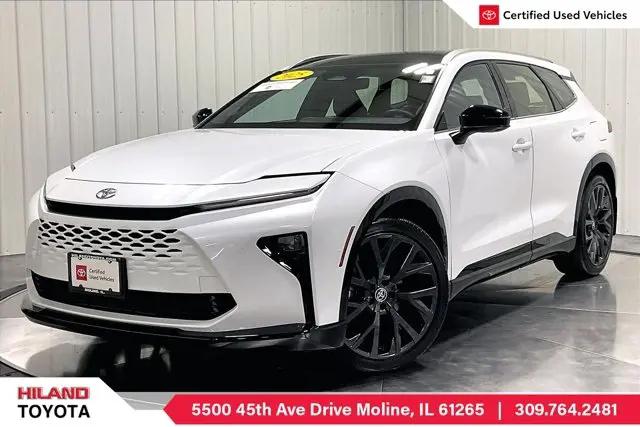 2025 Toyota Crown Signia XLE for sale in Moline, IL