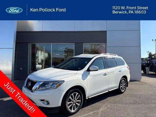 2015 Nissan Pathfinder SV for sale in Berwick, PA