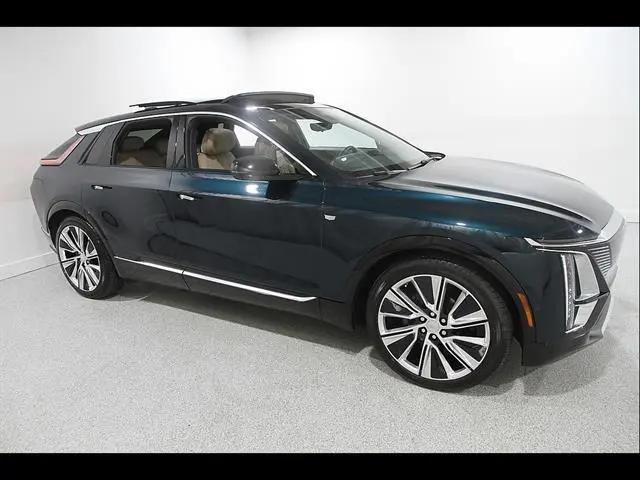 2024 Cadillac iQ Luxury w/1SE for sale in Mentor, OH