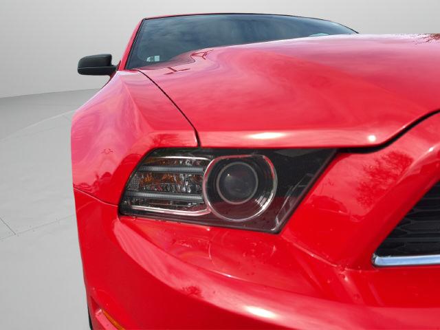2013 Ford Mustang V6