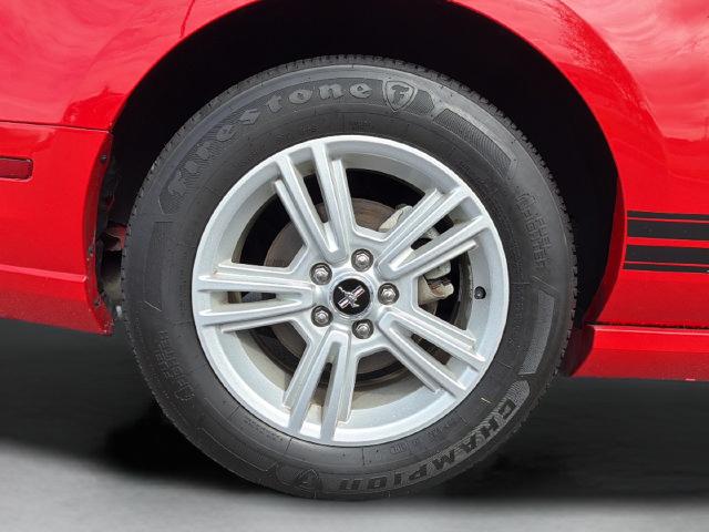 2013 Ford Mustang V6