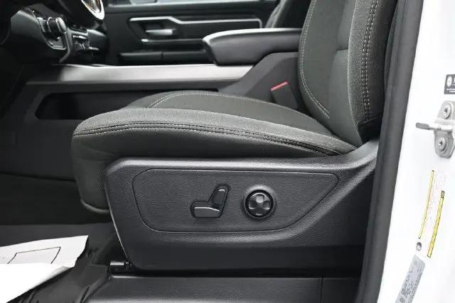 2021 Ram 1500 Big Horn Crew Cab 4x4 57 Box