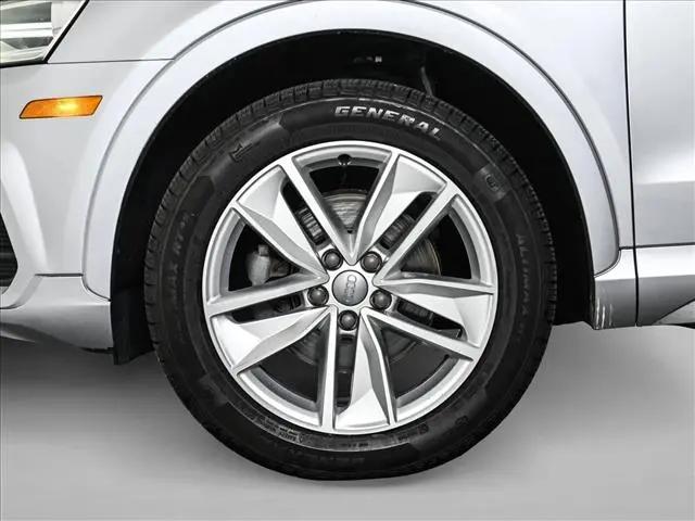 2016 Audi Q3 2.0T Premium Plus