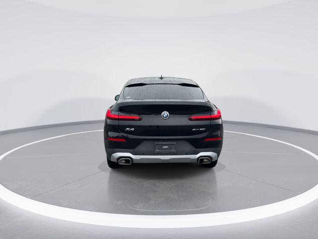 2023 BMW X4 xDrive30i
