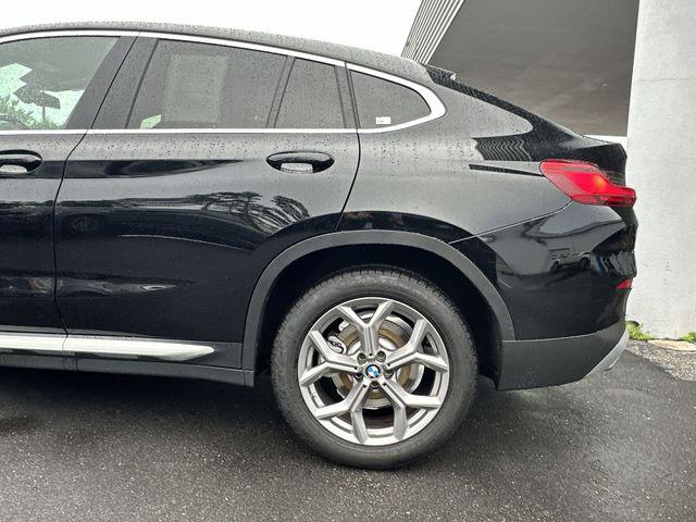 2023 BMW X4 xDrive30i