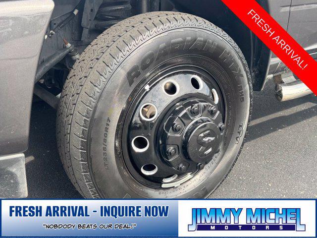 2024 Ram 3500 Big Horn Crew Cab 4x4 8 Box