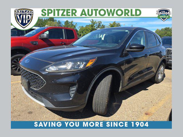 2020 Ford Escape SE for sale in Hartville, OH