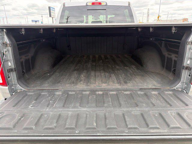 2019 Ram 1500 Big Horn/Lone Star Crew Cab 4x4 57 Box