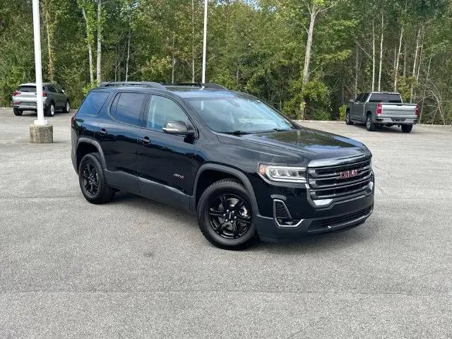 2023 GMC Acadia AWD AT4