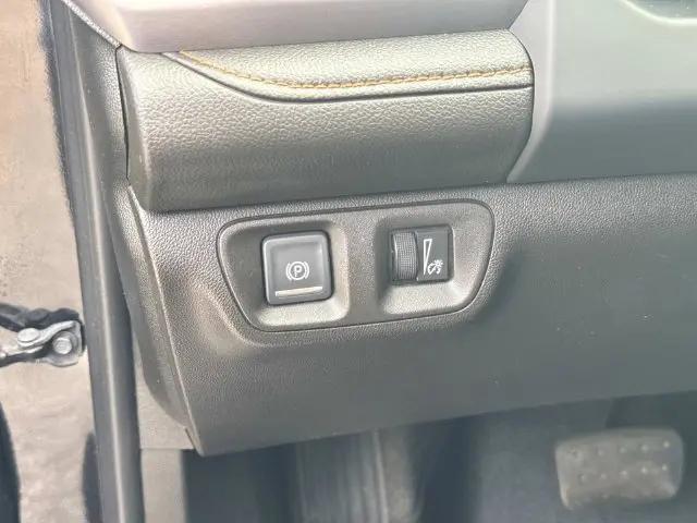 2023 GMC Acadia AWD AT4