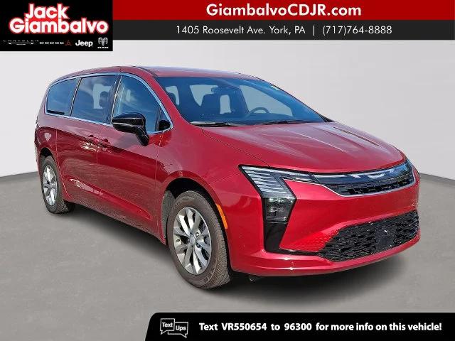 2027 Chrysler Pacifica Select AWD for sale in York, PA