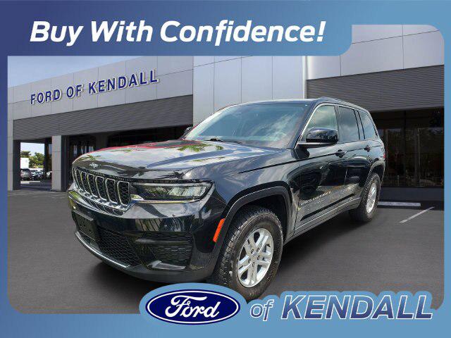 2023 Jeep Grand Cherokee Laredo 4x4 for sale in Miami, FL