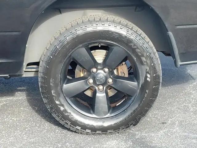 2018 Ram 1500 Big Horn Crew Cab 4x4 57 Box