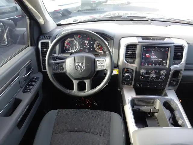 2018 Ram 1500 Big Horn Crew Cab 4x4 57 Box