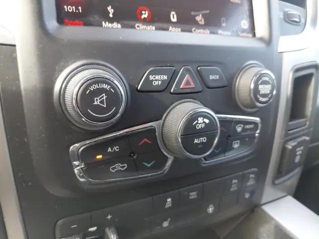2018 Ram 1500 Big Horn Crew Cab 4x4 57 Box