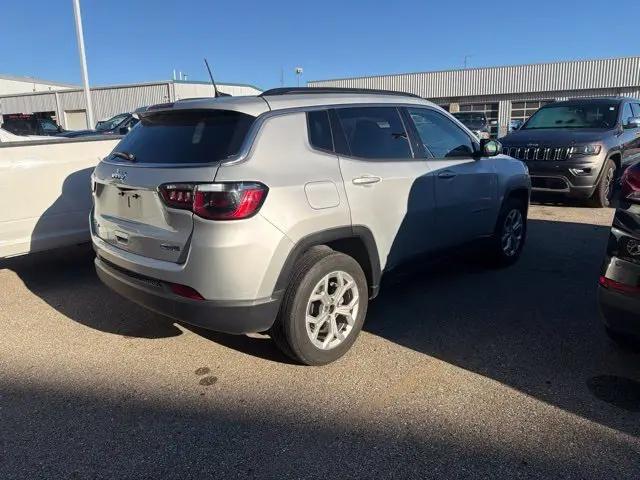 2024 Jeep Compass Latitude 4x4