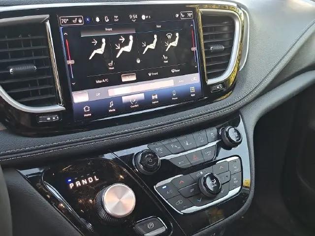 2023 Chrysler Pacifica Touring L AWD