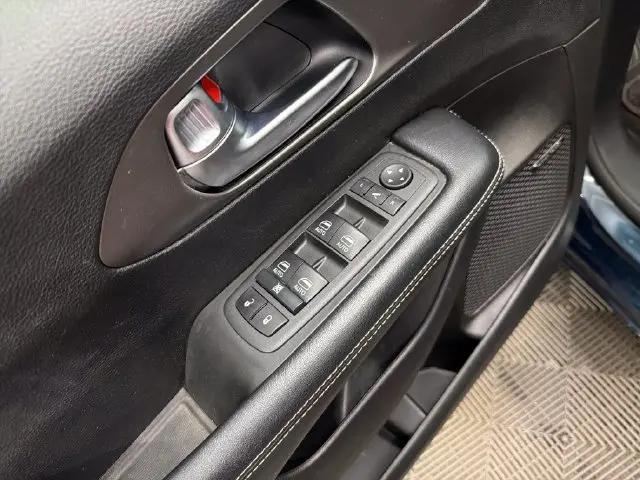 2022 Chrysler Pacifica Limited AWD