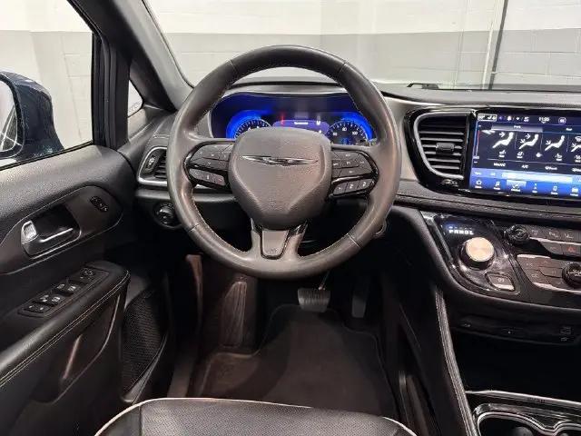 2022 Chrysler Pacifica Limited AWD