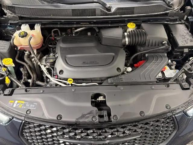 2022 Chrysler Pacifica Limited AWD