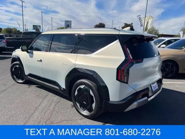 2024 Kia EV9 Land