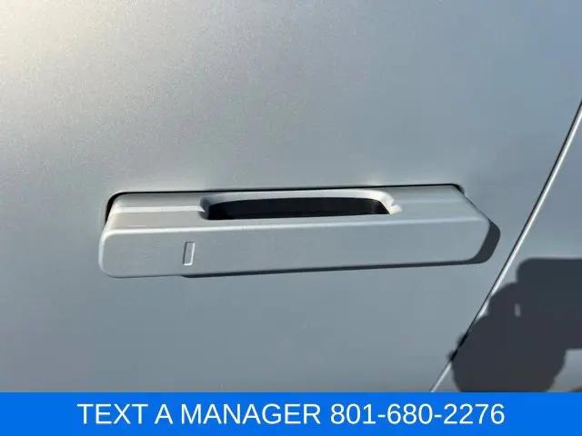 2024 Kia EV9 Land