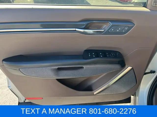 2024 Kia EV9 Land