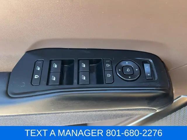2024 Kia EV9 Land