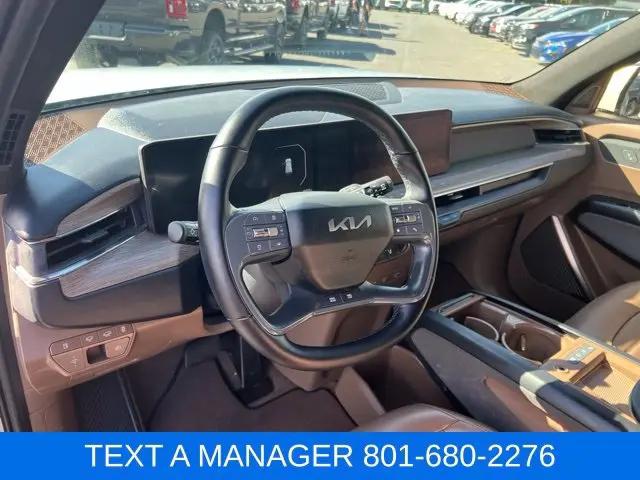 2024 Kia EV9 Land