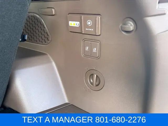 2024 Kia EV9 Land